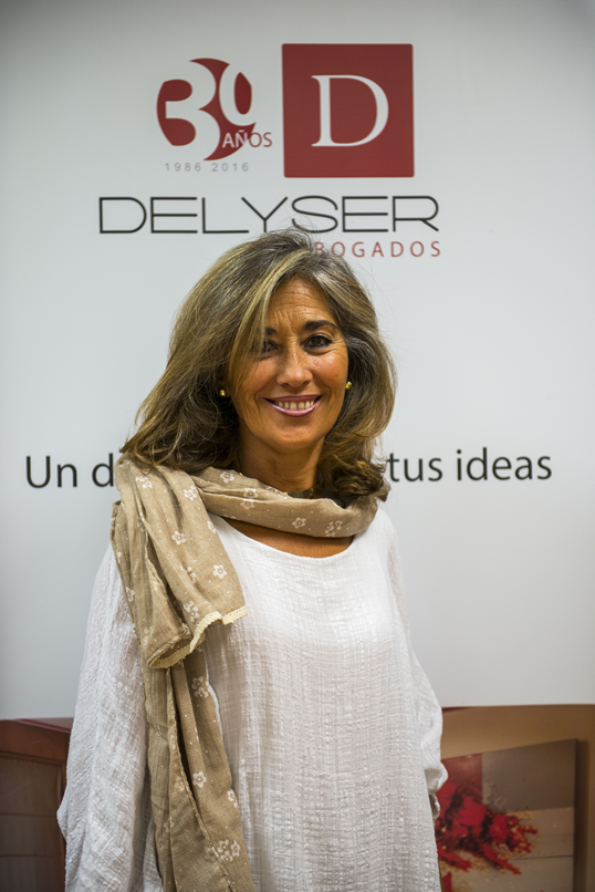 Amparo Hernando